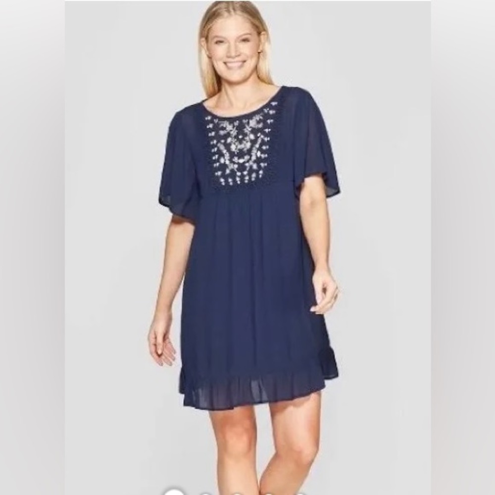 Knox Rose Navy Blue Embroidered Shift
Bohemian Dress, M.